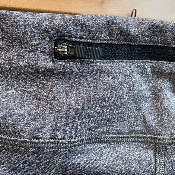 Lululemon Women’s Pace Rival Crop 22’ Leggings, Size 4 - Picture 13 of 14